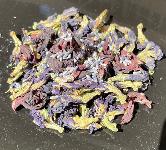 Peace & Love herbal tea blend